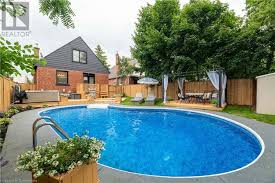 Beautiful Hamilton Home with Pool